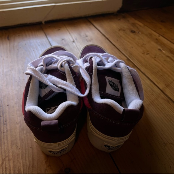 Vans Knu Stacked Shoe - Picture 2 of 3